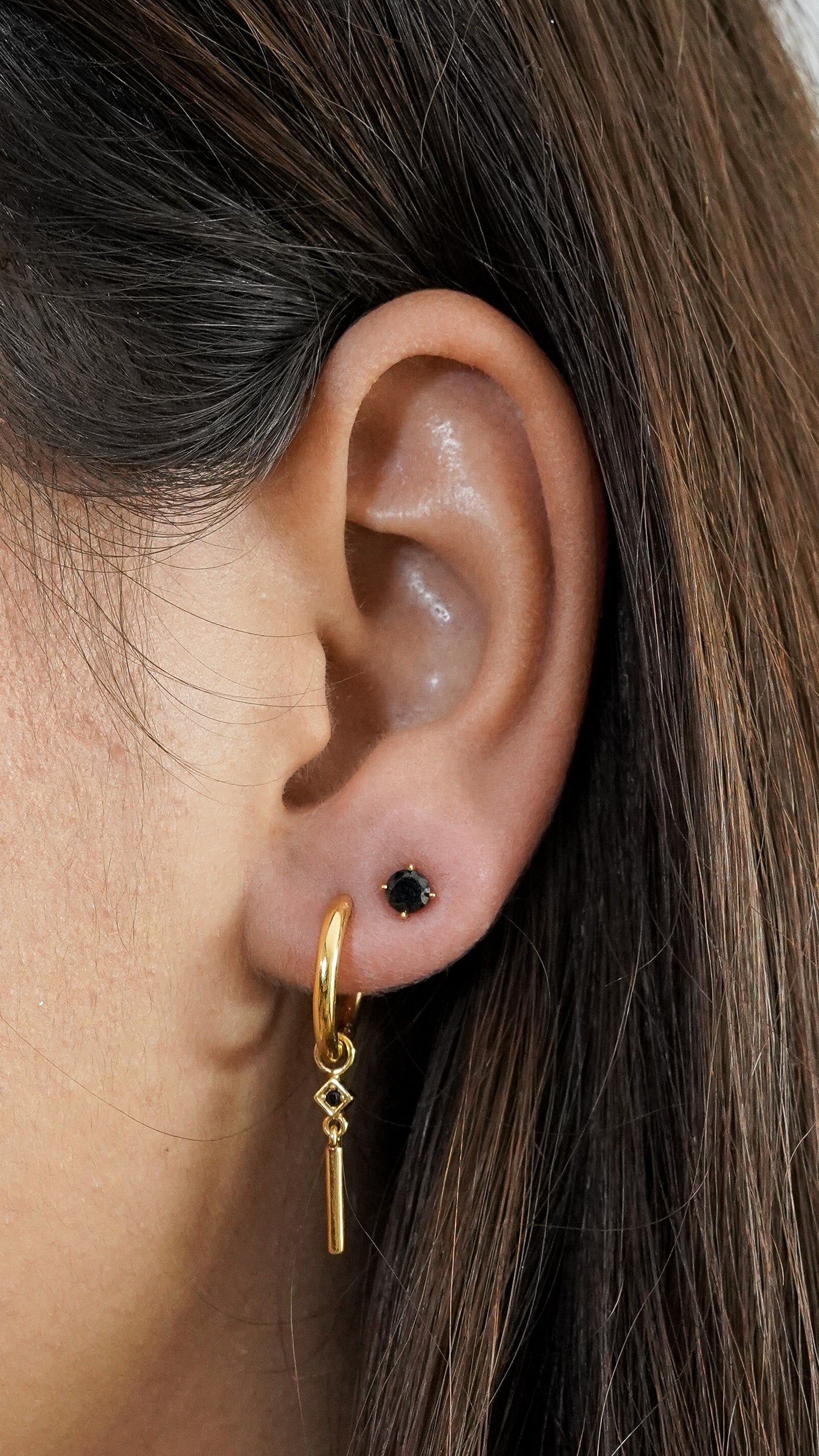 It's a Stone Thing | Earstud Small | Gold Zircon